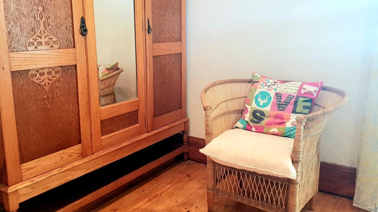 Avatara Bed & Breakfast เคปทาวน์ ภายนอก รูปภาพ